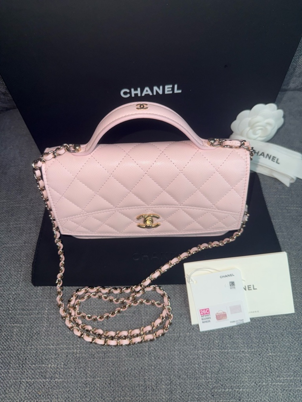 CHANEL new Trendy top handle wallet on chain bag - Picture 4 of 13